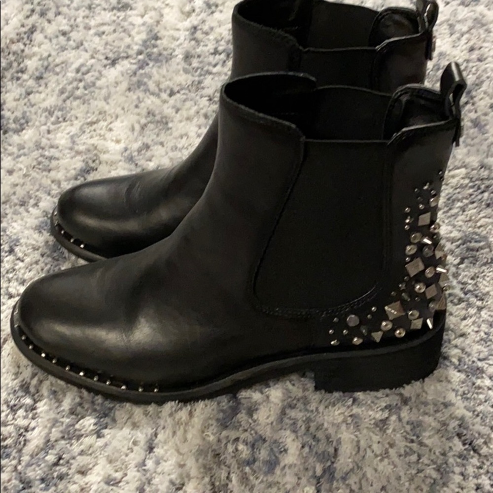 Sam Edelman Dover Chelsea Bootie